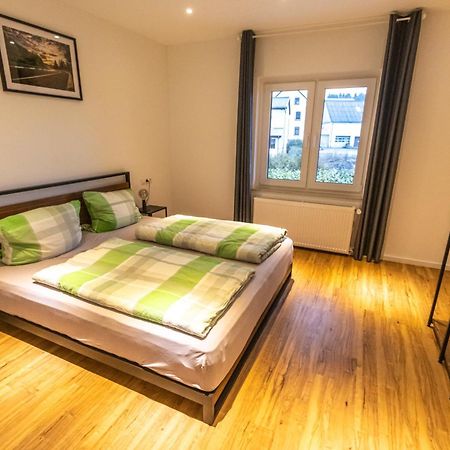 Suedschleife Appartements - Wlan - Direkt Am Ring Reimerath Exteriör bild